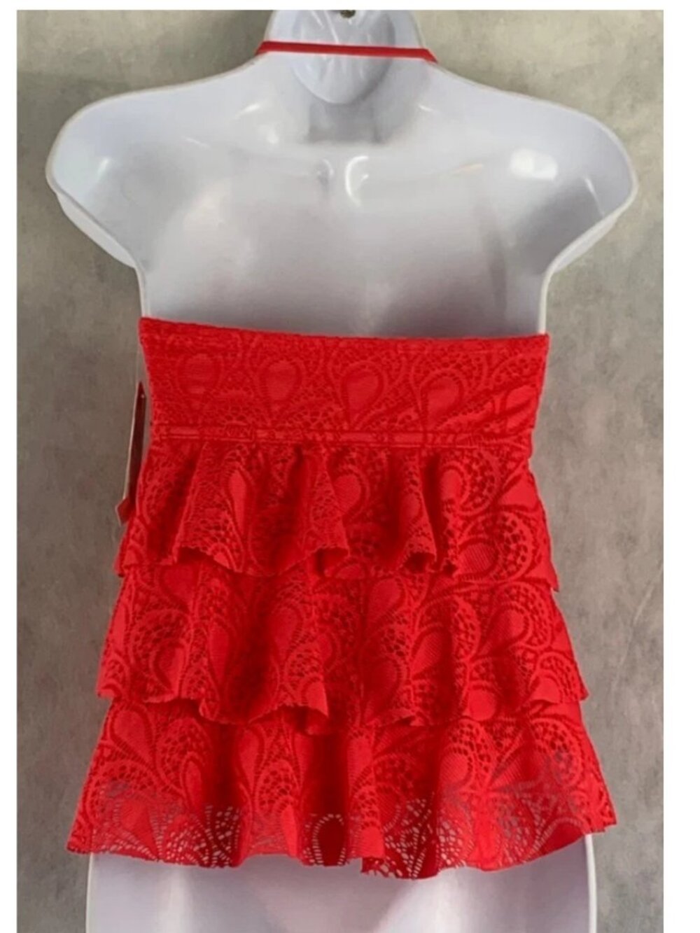 Island Escape Women's Tiered Crochet Bandeau Tankini Swim Top, Coral, Size 6 - Picture 2 of 7